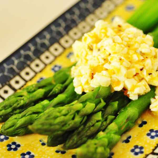 旬のアスパラガスで疲労回復 北イタリアの食べ方で 料理家 山内千夏 アスレシピ