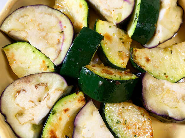 暑い時期に摂りたい栄養素が豊富 ズッキーニとナスのチーズ焼き ママ特派員 サポーターから アスレシピ