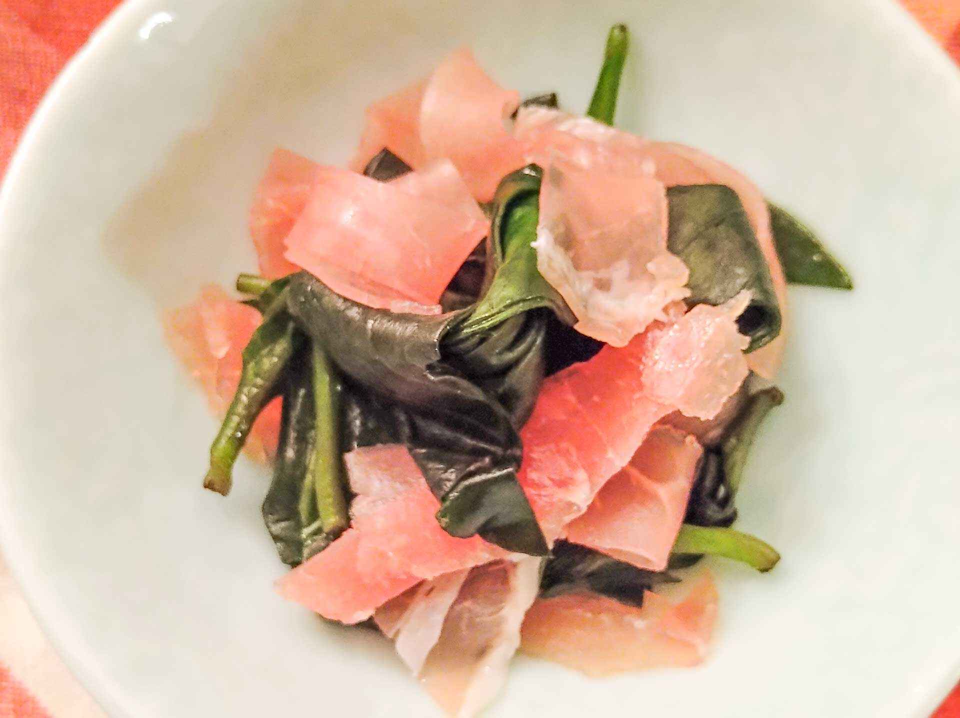 犯罪行為とハイパーアクティビティの損失による損失